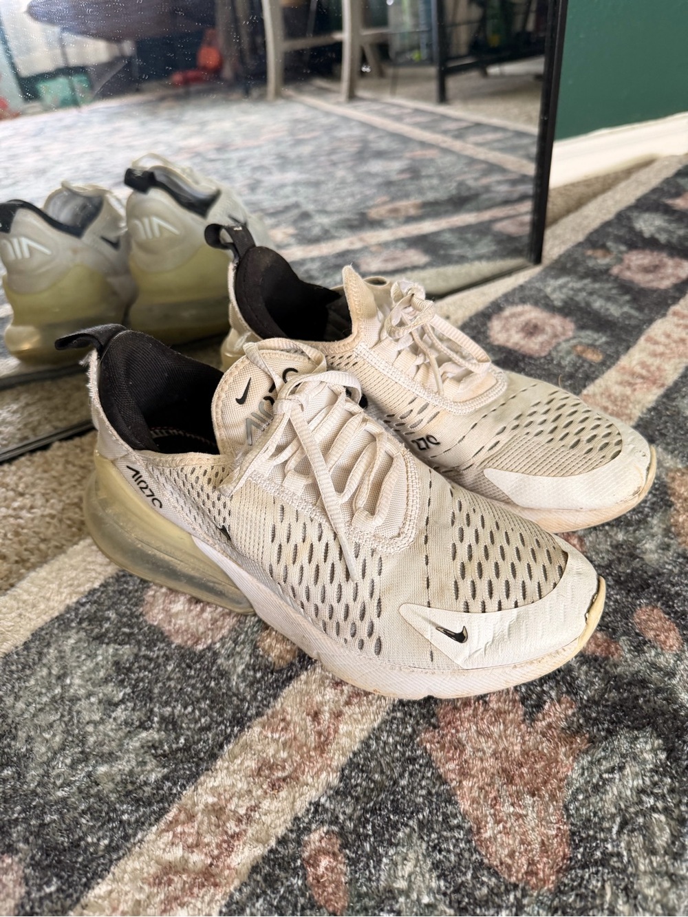 Nike Air Max 270 Sneakers